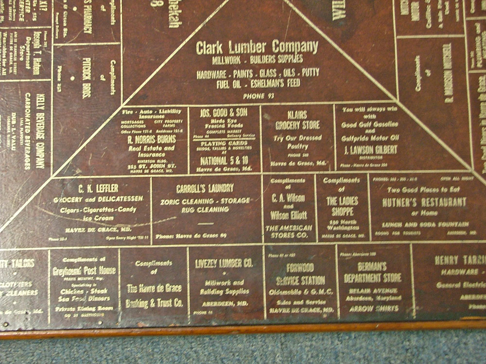Section 2 close of advertising on 1940s card table for Havre de Grace