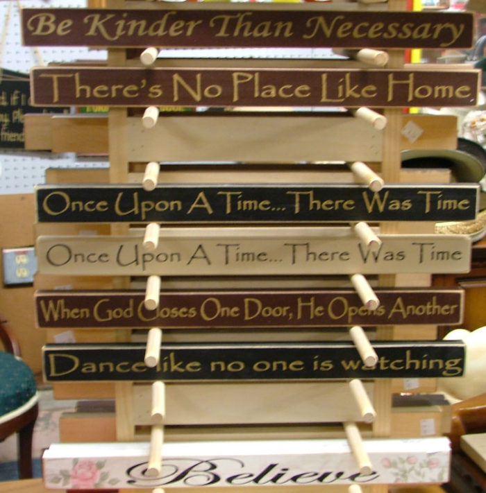 Decorative signage for your home at Bahoukas