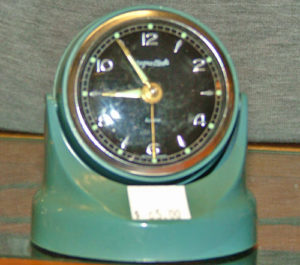 magnetic dashboard clock 1950s-1960s