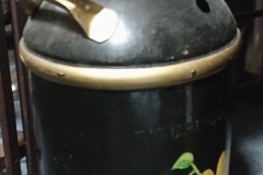 large-11-metal-painted-milk-can