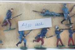 small-08-lead-soldiers