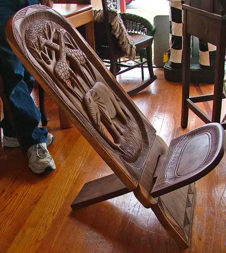 Another view of the African Birthing Chair!