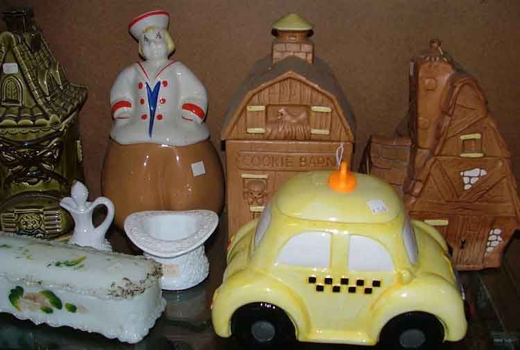 cookie jars of all shapes and sizes at Bahoukas