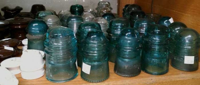 A part of the many insulators available at Bahoukas
