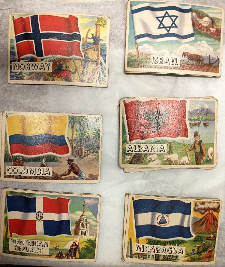 U.S. Flag Day and Topps Flags of the World Bahoukas