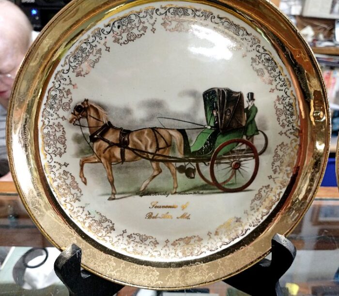 Souvenir plate for Bel Air, MD from the Sabina Line with 22k gold trim and artwork by John Ferneley.