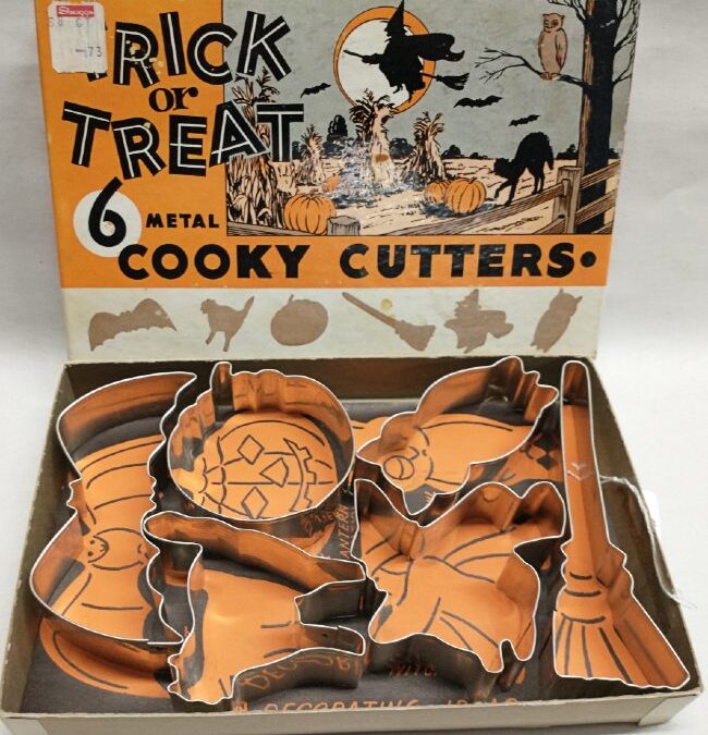 Vintage Halloween Cookie Cutters