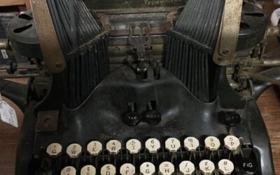 Do You Love Manual Typewriters?