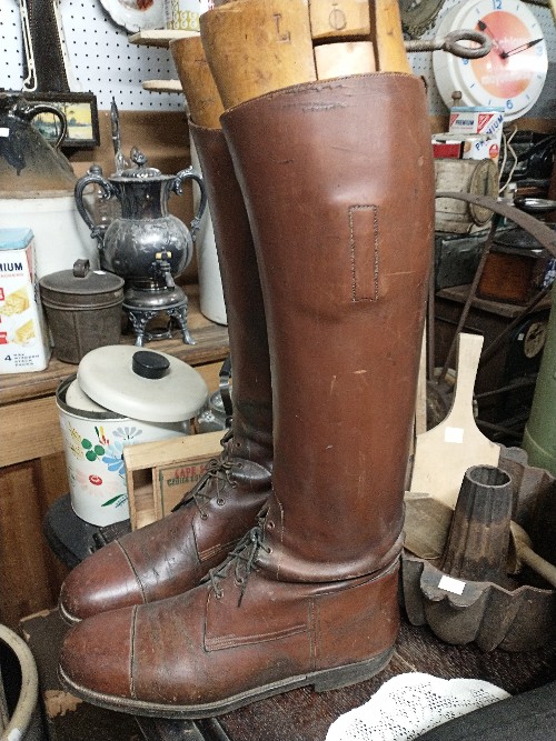 Mens leather boots