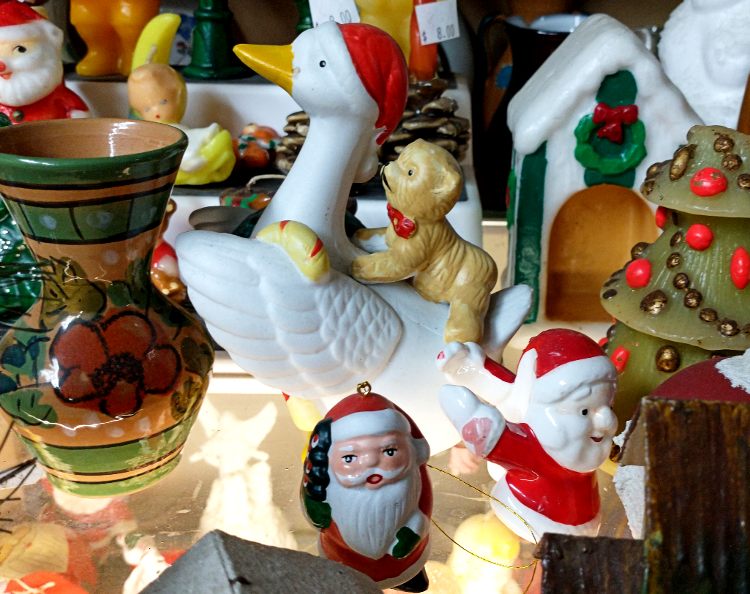 vintage Christmas collectibles