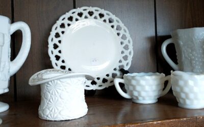 Milk Glass – beautiful pieces and interesting facts