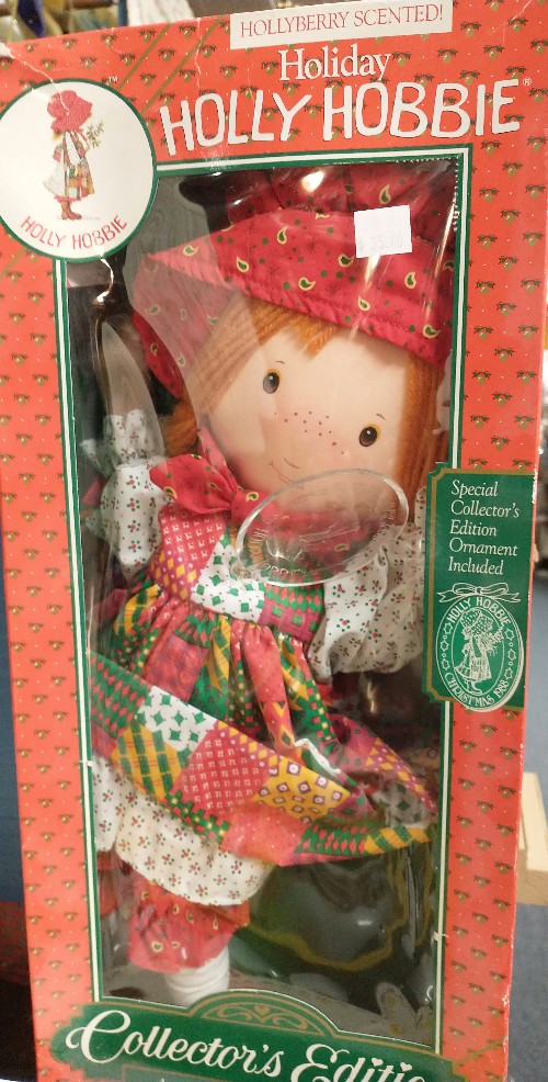 Holly Hobbie Xmas 1988 special collection doll