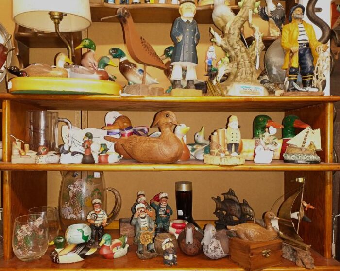 nautical collectibles at Bahoukas