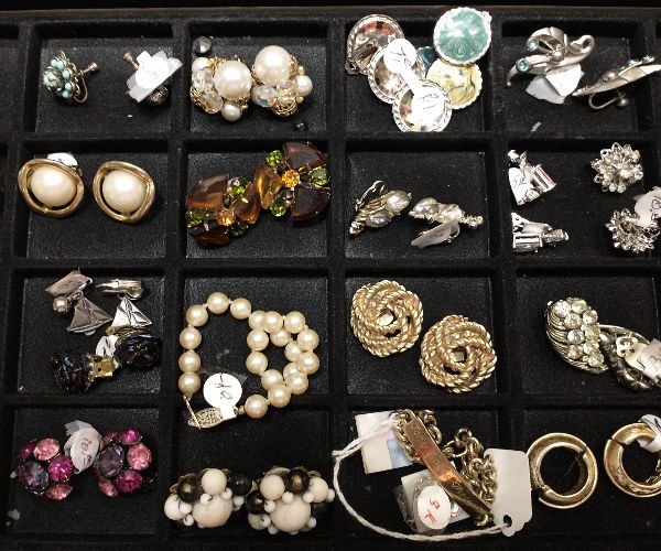 earrings and more at Bahoukas Antique Mall